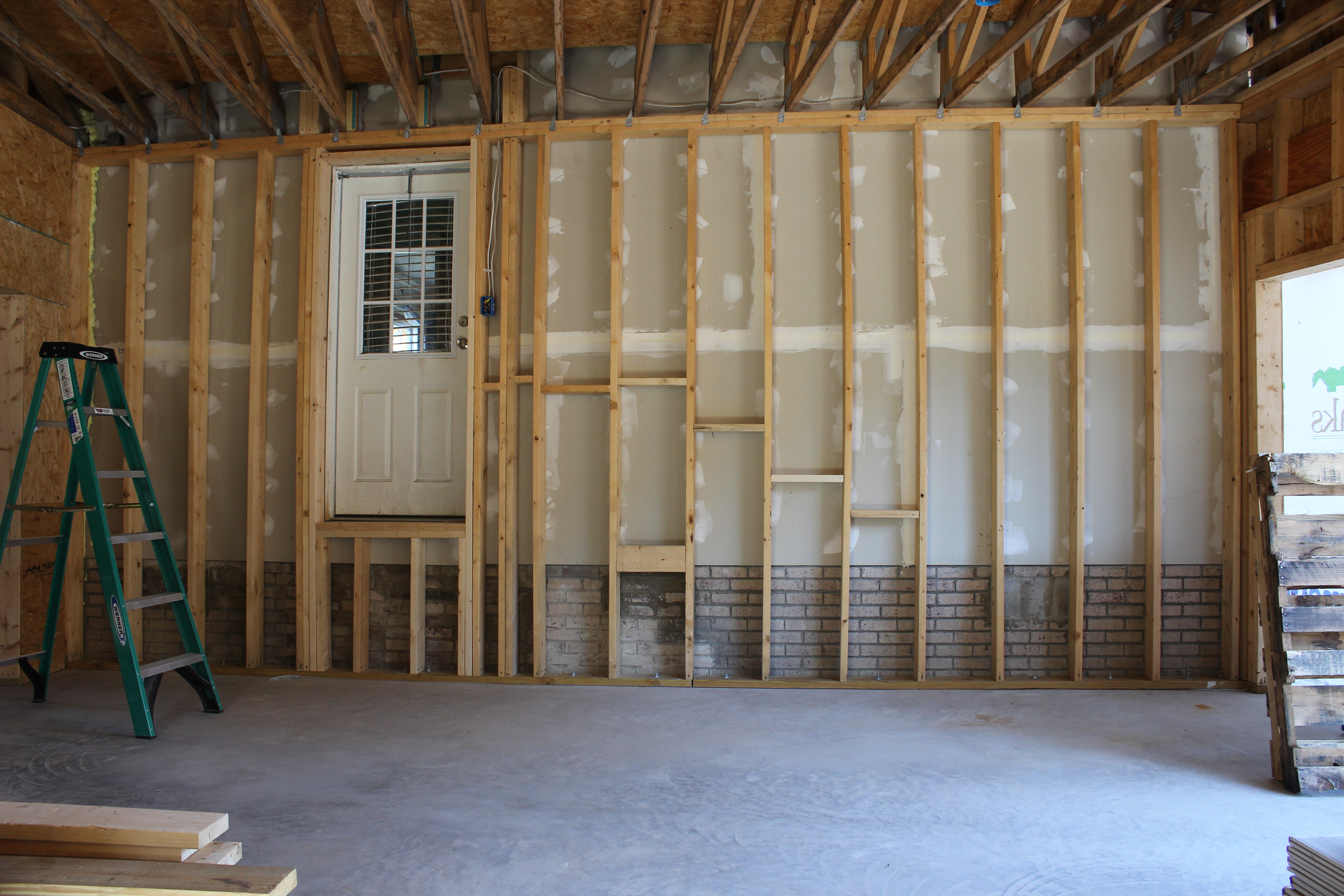 House Garage Wall